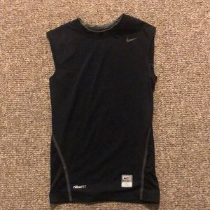 Nike pro boys small (8) athletic tank
